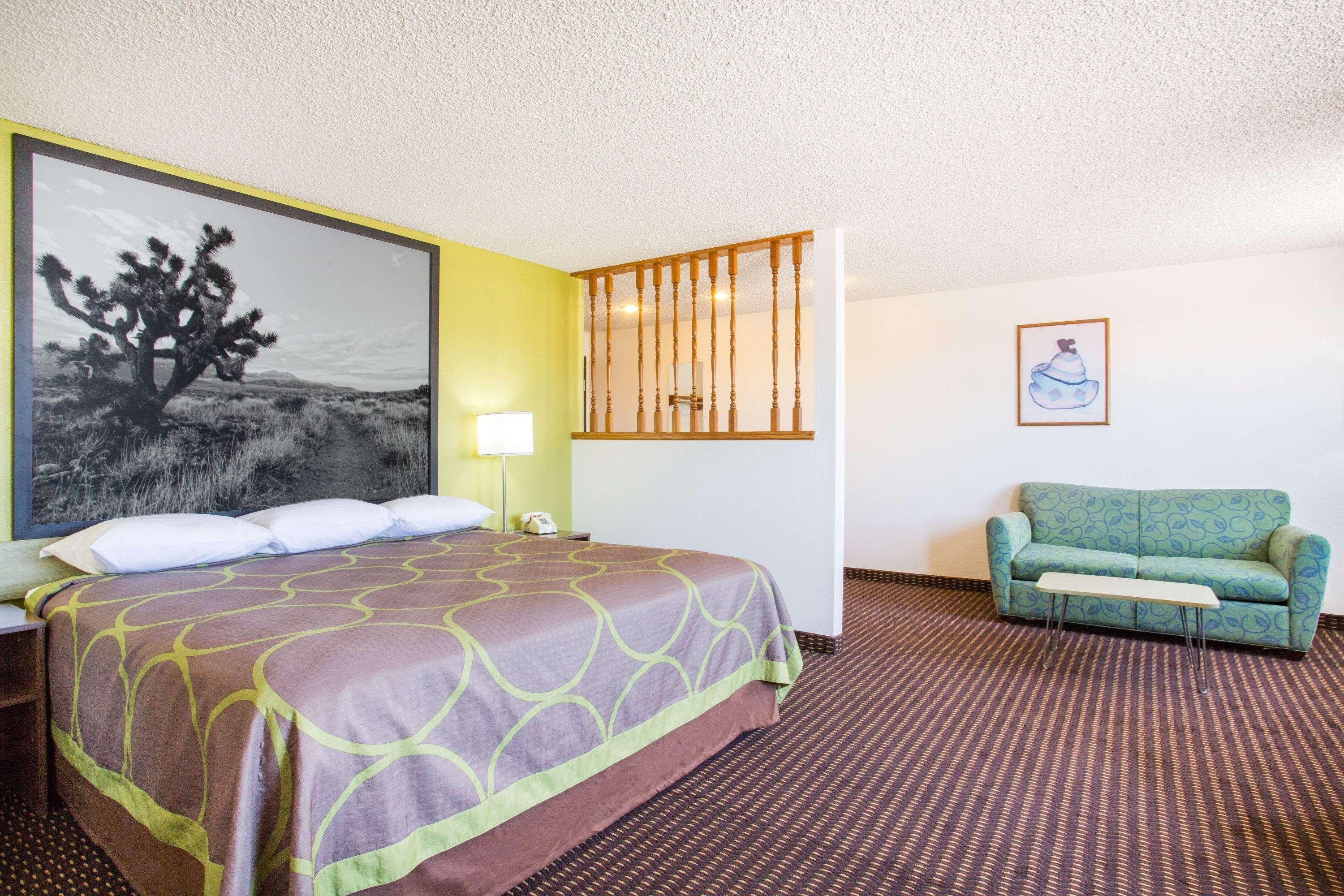 Hotel Super 8 By Wyndham Kingman Exterior foto